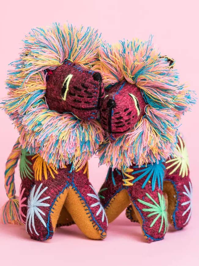 Lion - Chiapas Animalito for wholesale by Jitana