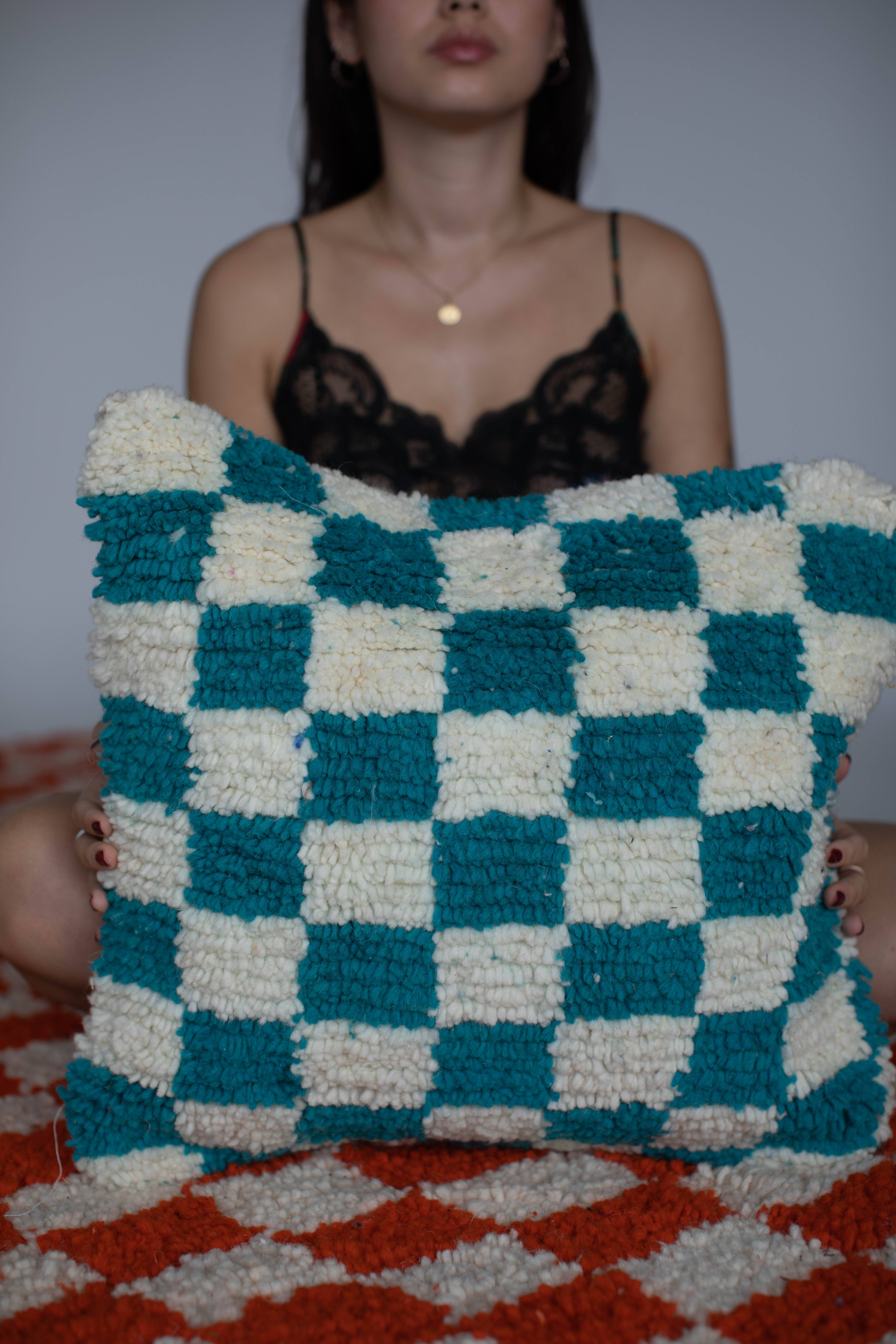 Voyage - Wholesale Throw pillow cover - Checkered Moroccan Pillow Covers8