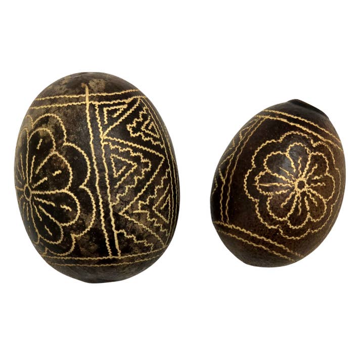 Shipibo-mönstrad kalebasshandskallra - tillverkad av hantverkare från peruanska Amazonas för wholesale av Amazon Ecology