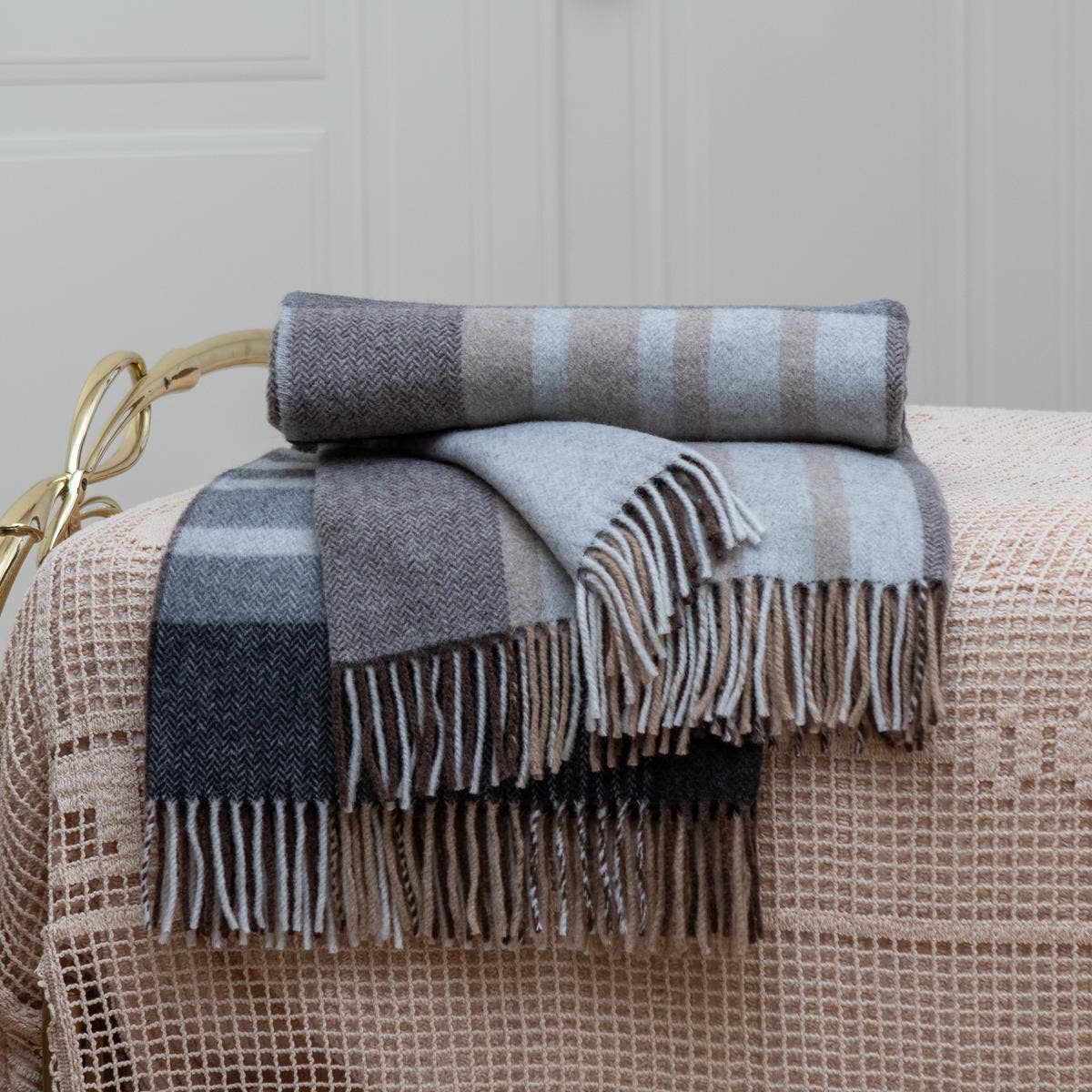 SOFIA TOSCANO - Wholesale Throw Blanket - Fara Dis 100118