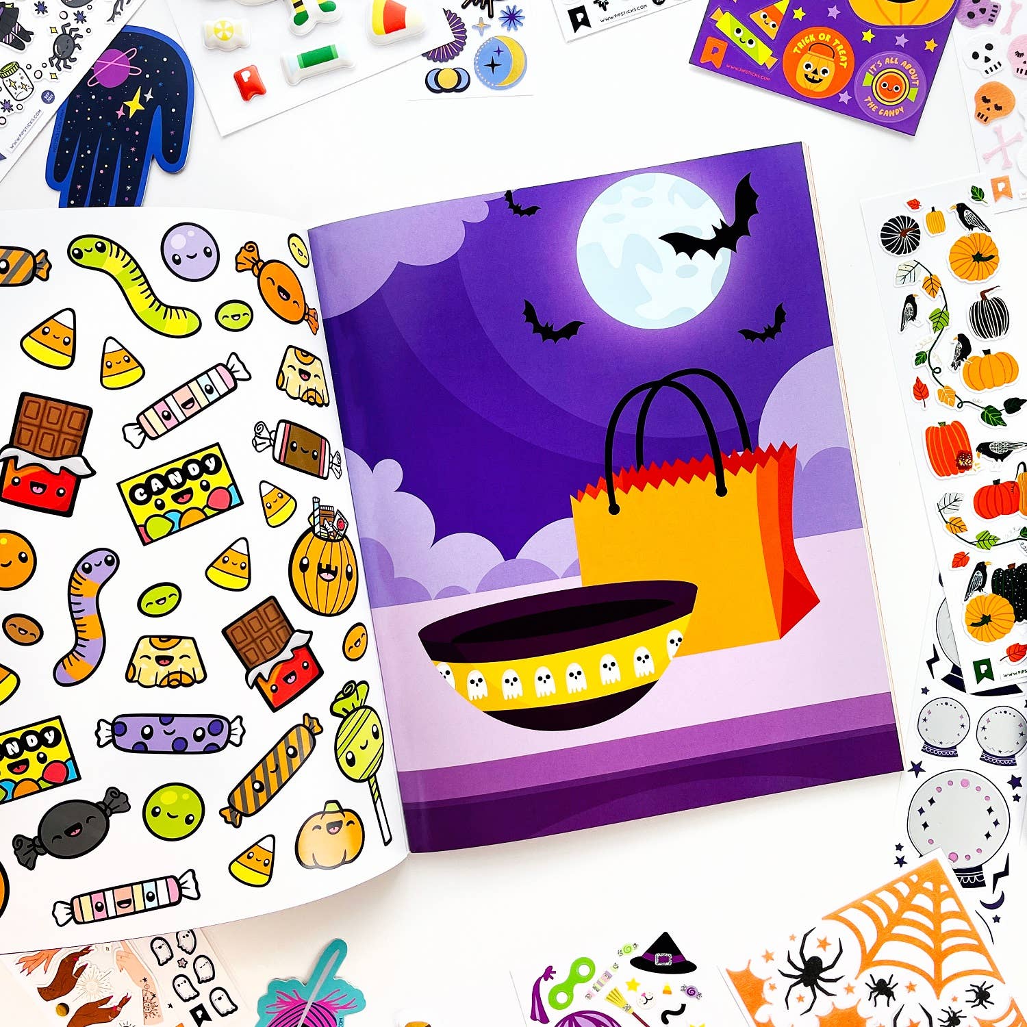 Pipsticks – wholesale Klistermärke - Barn och baby – Draw-Along Halloween klistermärke bok4