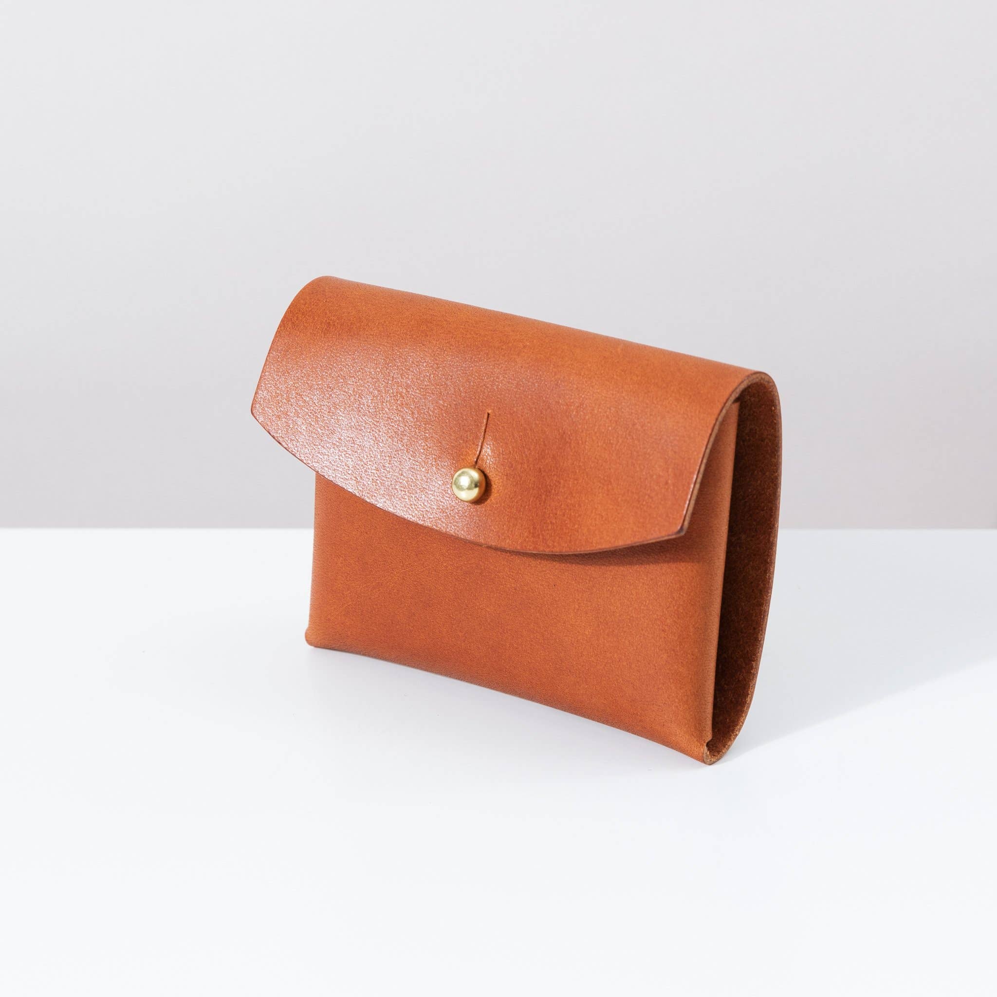 Foxtrot Studio – Carteira - Mulher por atacado – Carteira de botão - Conhaque