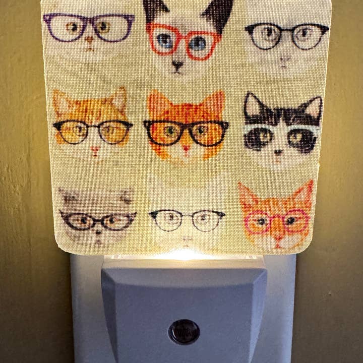 Rusty Canvas - Wholesale Night Light - Smarty Cats Decorative LED Night Light Auto On/Off Home3