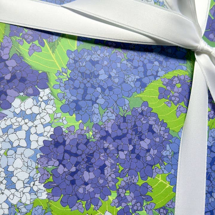 Ballard & Prescott - Wholesale Flat Wrap - Hydrangea Wrapping Paper7