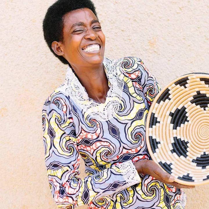 Villages Wholesale - Wholesale Decorative Plate/Dish/Bowl - Akaneri Handwoven Bowls Various Colours (2 Sizes)18