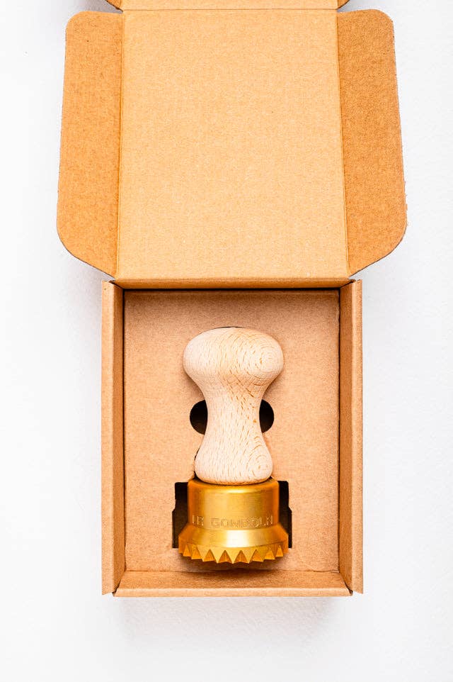 LA GONDOLA - Wholesale Kitchen Tool/Gadget - Round Ravioli Pasta Cutter,Ravioli Stamp  Festooned 50mm 7