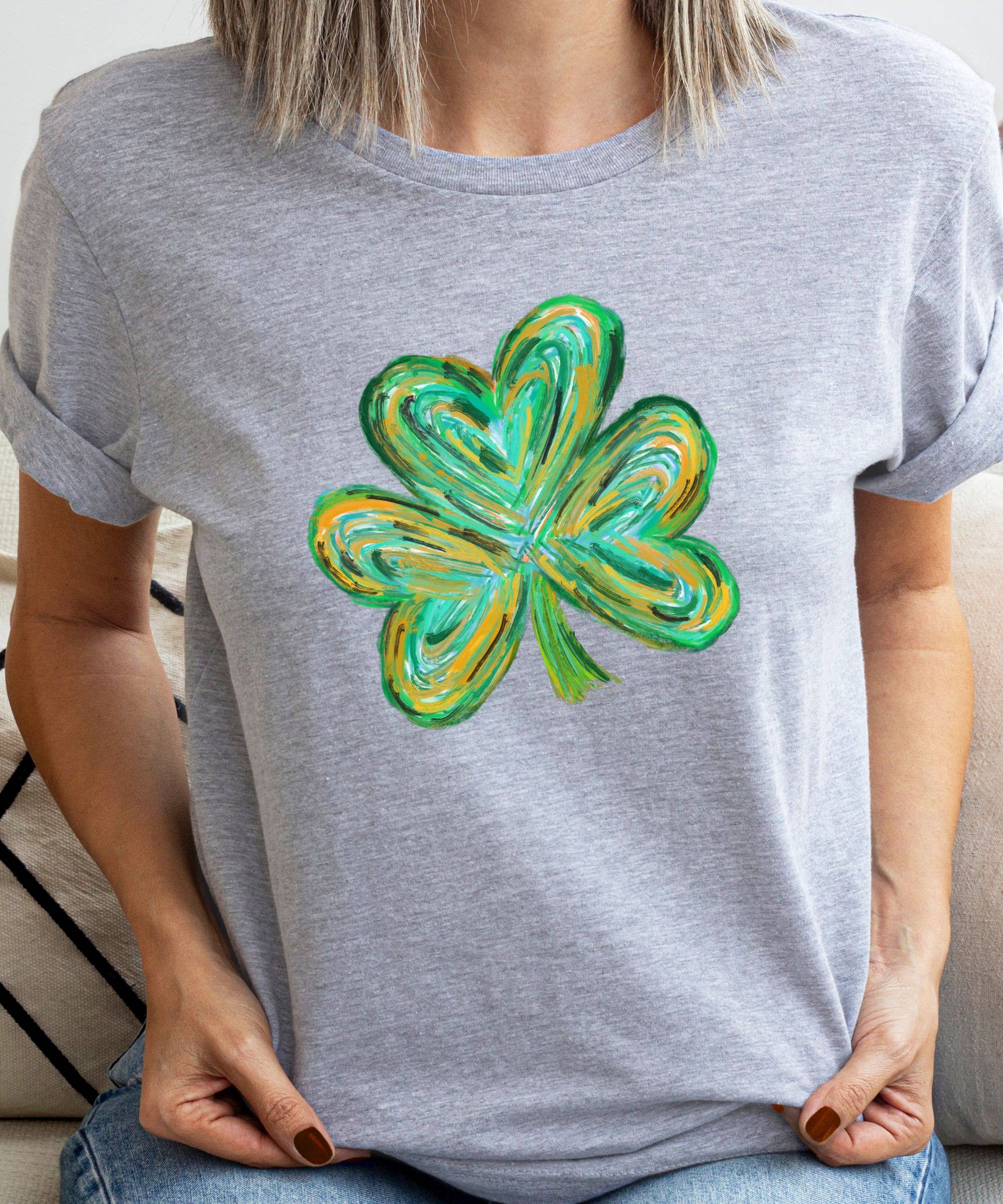 Midday USA - Wholesale T-Shirt (Graphic) - Women's - Lucky Clover St. Patrick's Day T-Shirt3