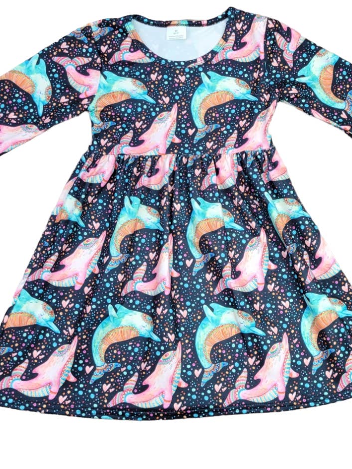 Robe en soie de lait à manches longues Bright Dolphin pour la vente par Great Lakes Kids Apparel