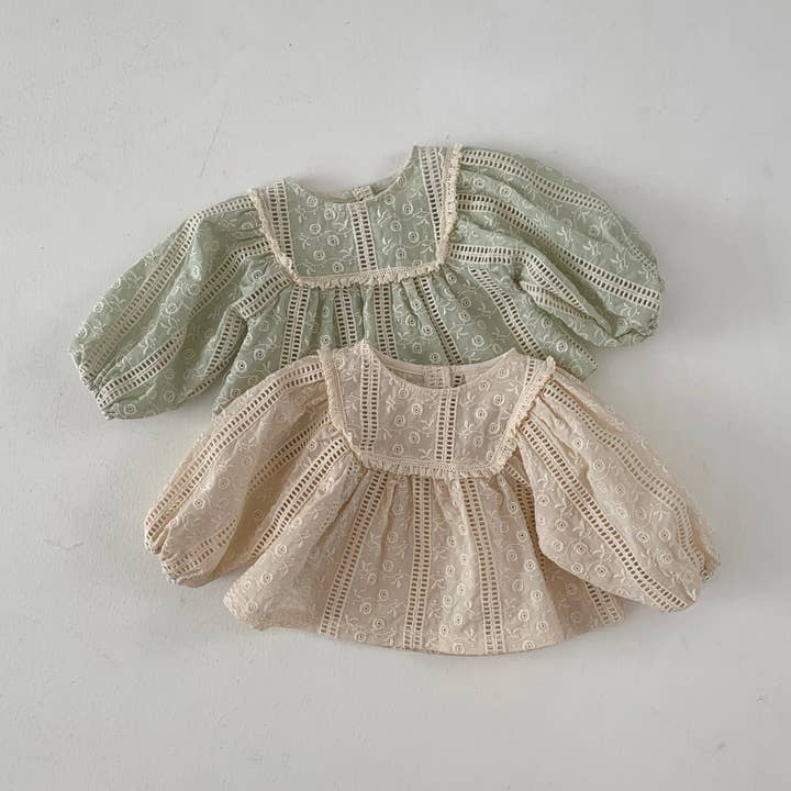 Rosenrüschenbluse for wholesale by Cozy Kidz