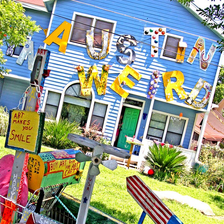 Keep Austin Sous-verre en céramique bizarre pour la vente par South Austin Gallery