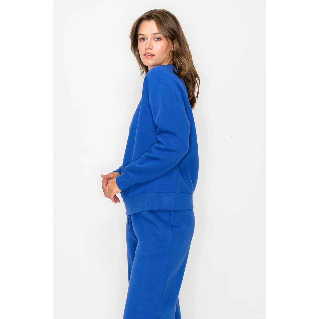 Timeless - Wholesale Sweatshirt - Women's - Oversized Crewneck Fleece Long Sleeve Sweatshirt1