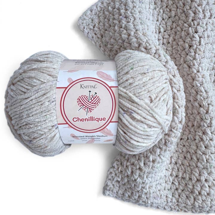 KnitPal - Wholesale Yarn - Chenillique Velvet Chenille Crochet Yarn - Worsted Weight 434