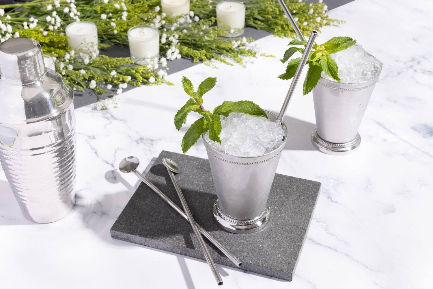 Silver Metal Mint Julep Cups - 4 Pack - Copper (4 Cups + 4 Straws) for wholesale on Faire4