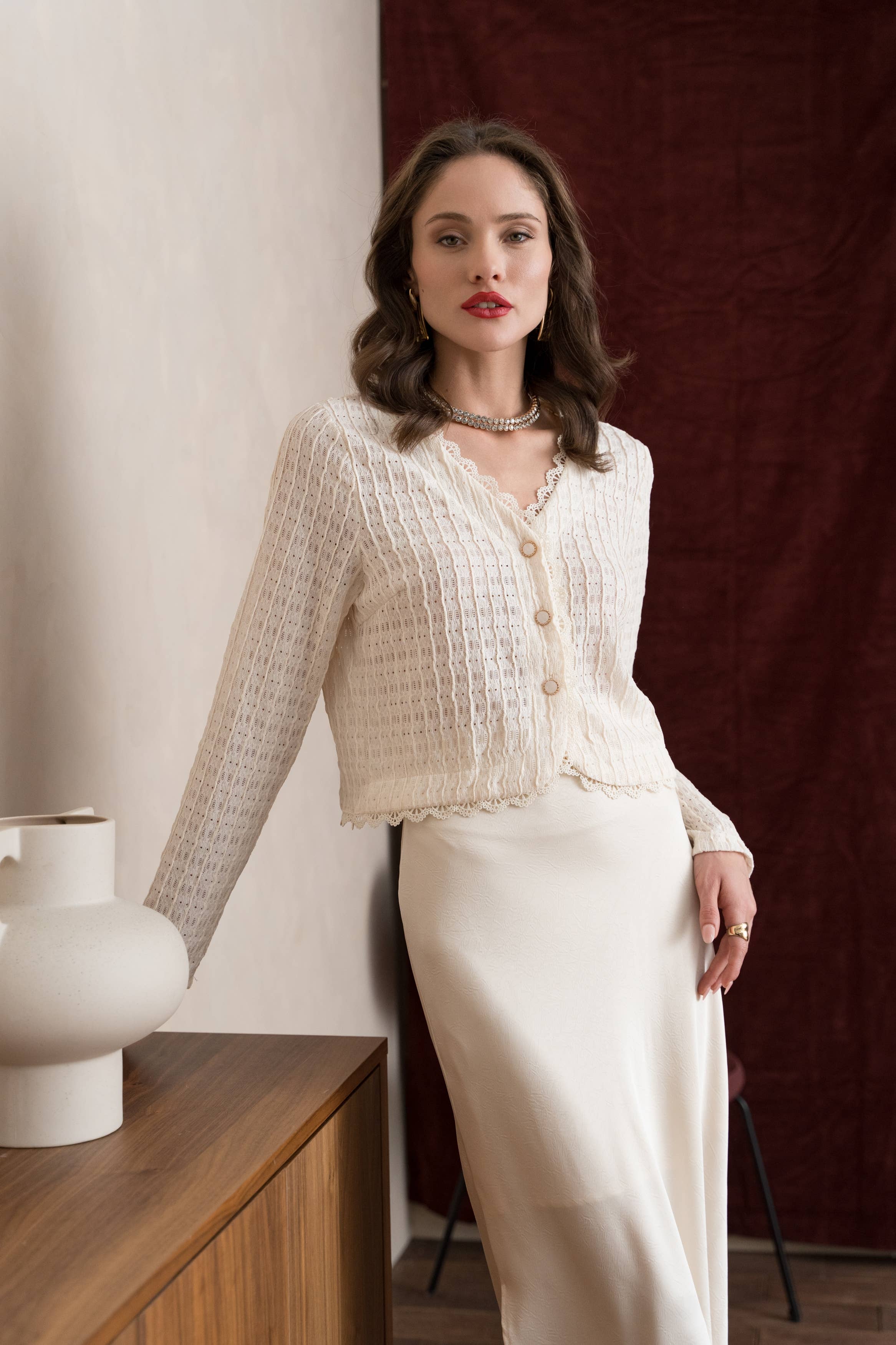 LULUMARY - Wholesale Blouse - Women's - Textured cropped blouse CH235A10