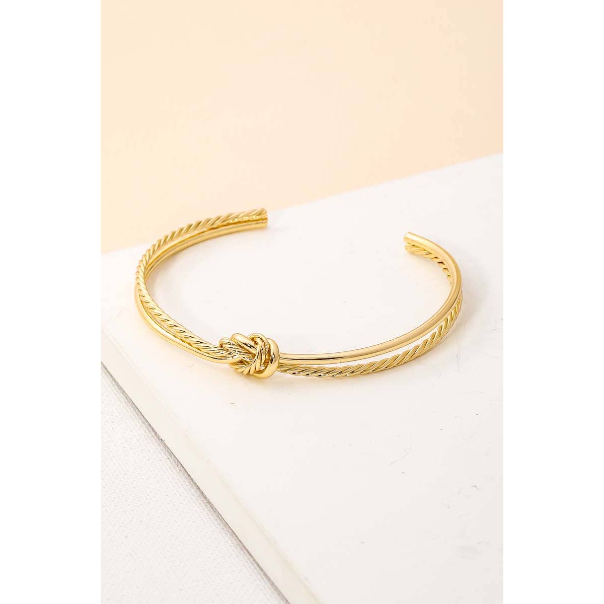 Anarchy Street – Großhandel Manschettenarmband – Armband mit offenem Knoten und glattem Drahtseil1