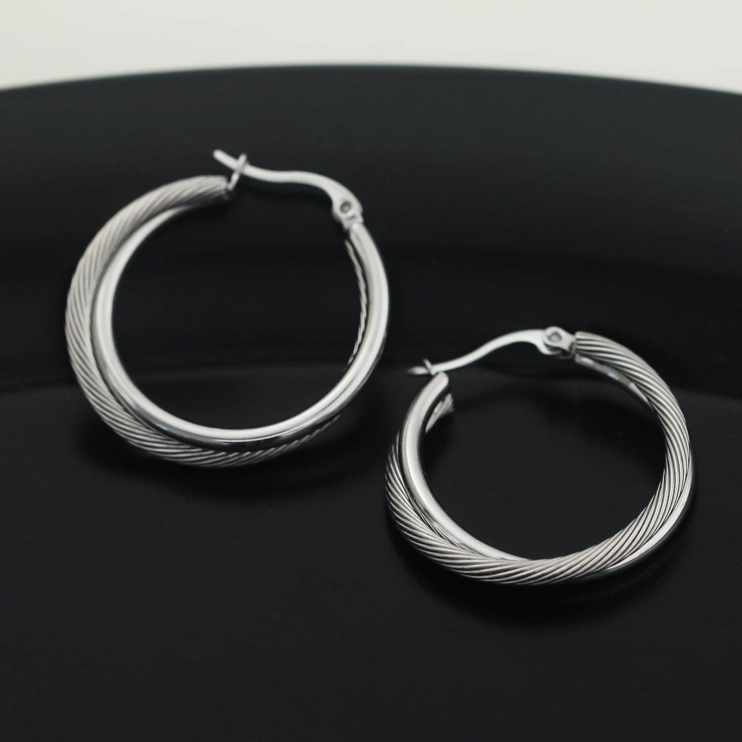 HACKNEY NINE – wholesale  – SAJAN Double Hoop Silver Earrings7