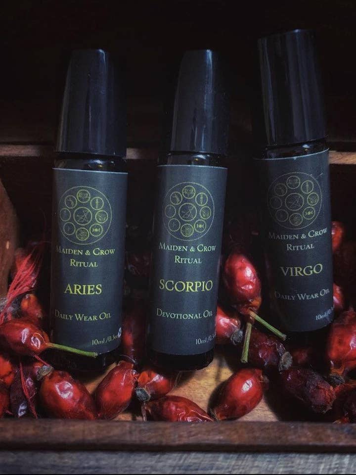 Coffret astrologique : Soleil, lune et lever pour la vente par Maiden and Crow Spiritual Apothecary