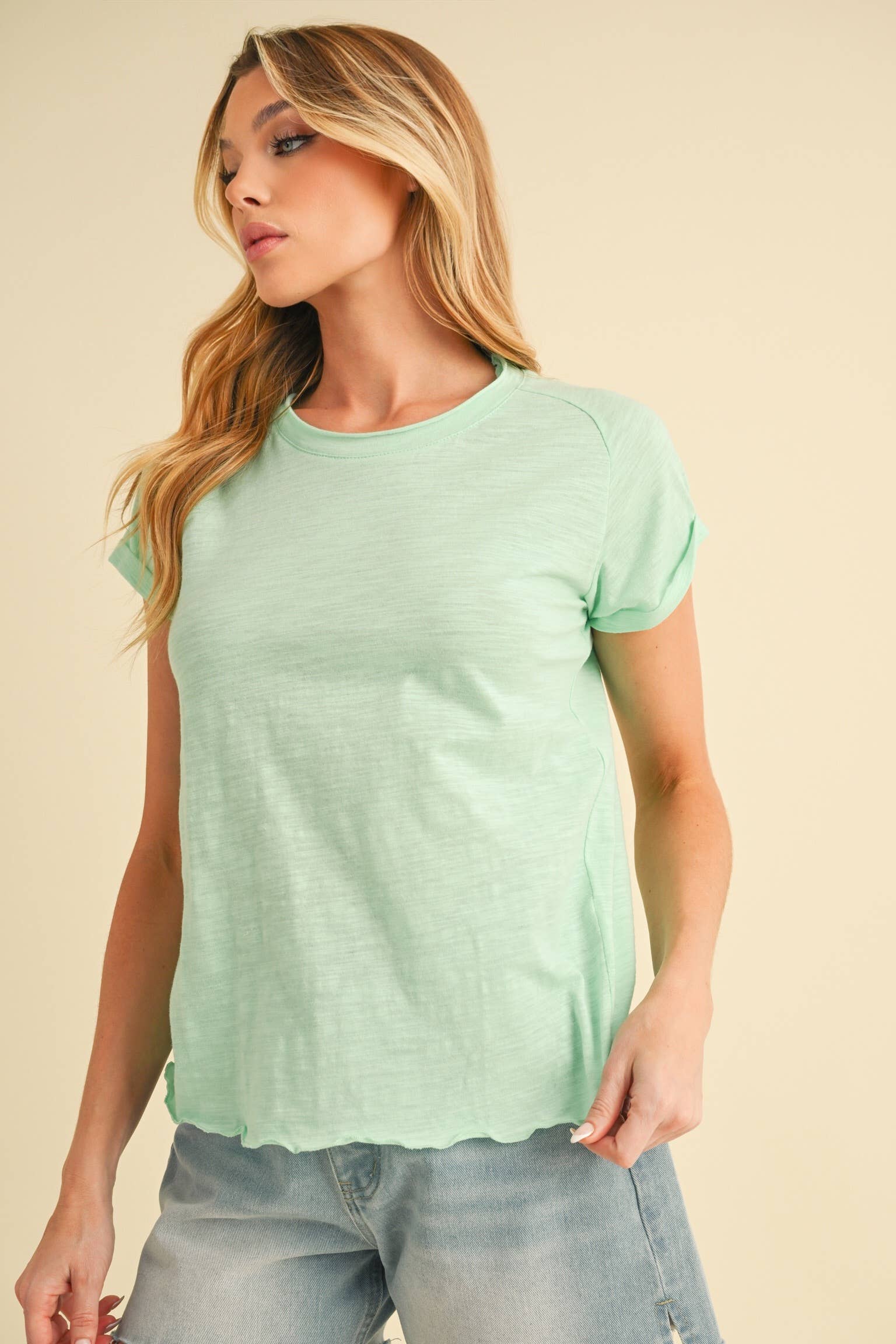 AEMI + CO - Wholesale T-Shirt - Women's - 8219BK Gwen Tee21
