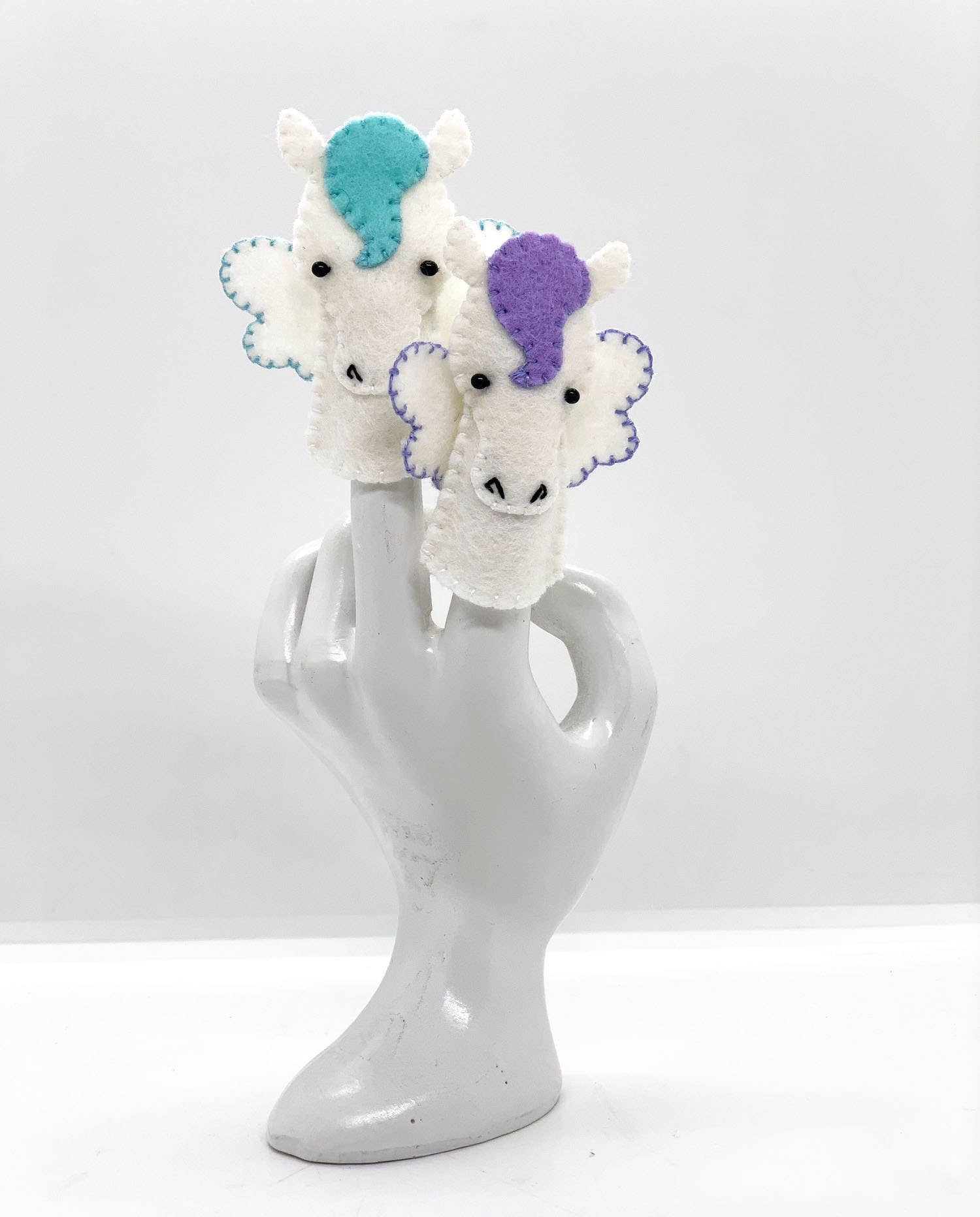 Lumpy Buttons - Wholesale Finger Puppet - Kids & Baby - Pegasus Felt Finger Puppet2