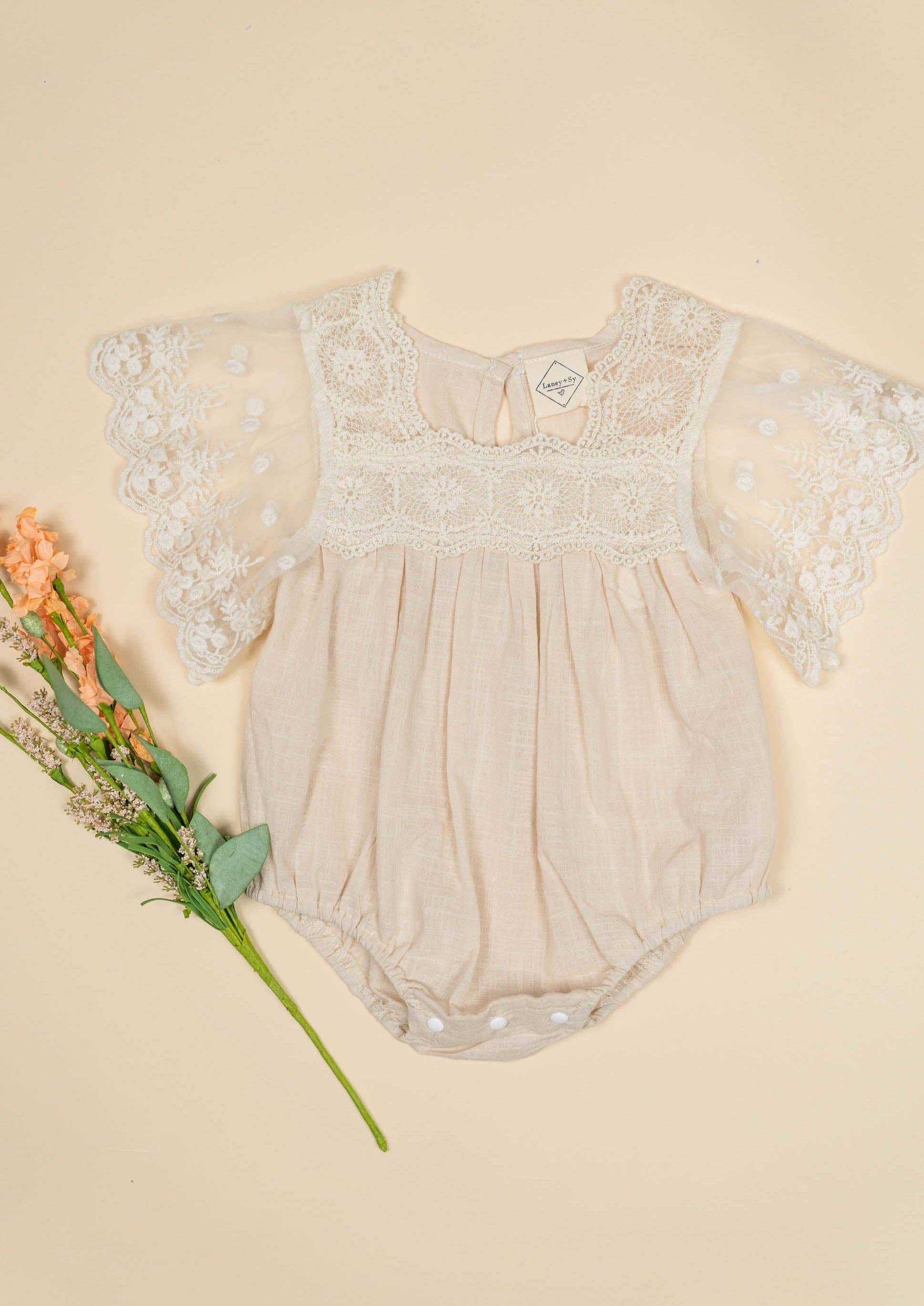Laney + Sy – Engroshandel Bodysuit - Baby – Lettie romper i blonder1