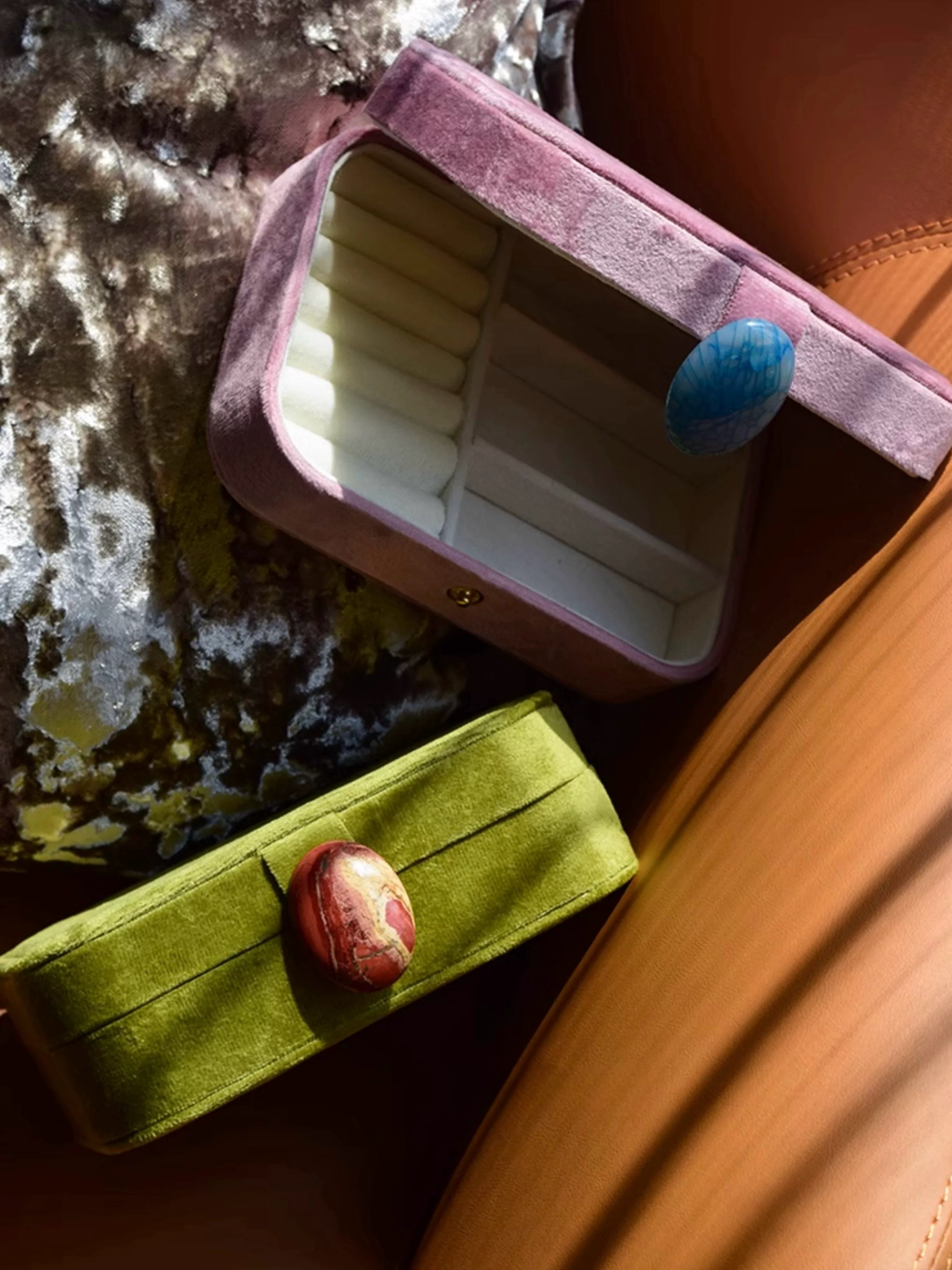 INSPECIAL HOME - Wholesale Jewelry Box/Organizer - Vintage Pebble Velvet Jewellery Box Accessory Storage Case 7