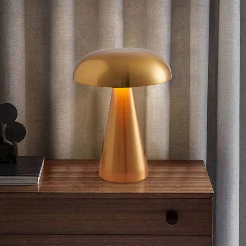 BRECK + FOX - Vente Lampes d'appoint/de bureau - Lampe champignon à LED portable BRECK + FOX3