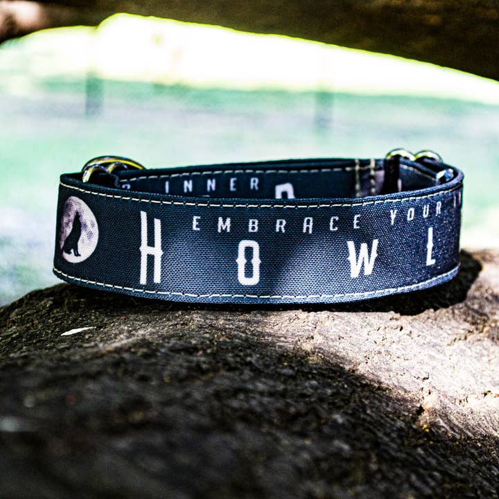 Kona Halsband „Embrace Your Inner Howler“ für den Großhandel von Howling Ridge Co