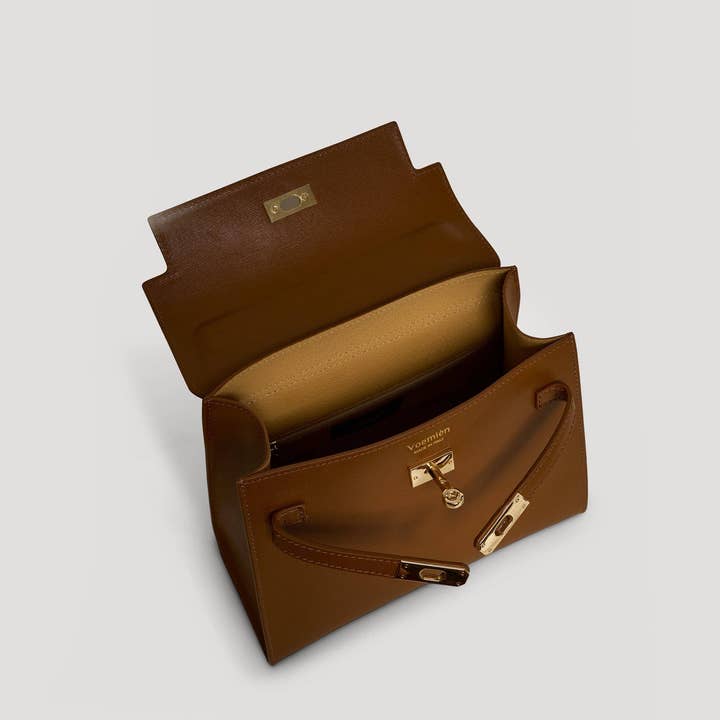 Prestige Milano - Wholesale Tote Bag - Women's - Zaira Bag in Tan Saffiano Leather5