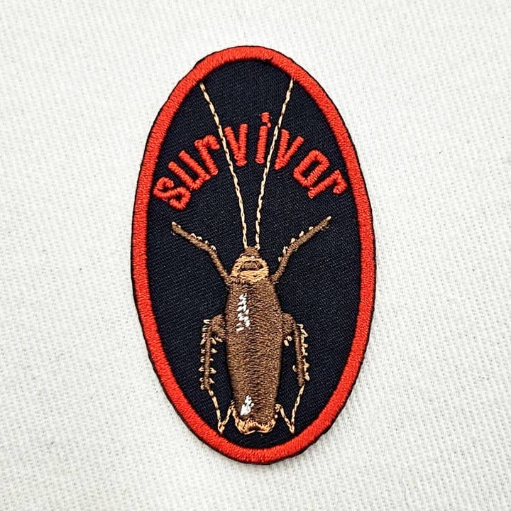 Survivor Kakerlakjern På Patch for engroshandel hos Junkyard Witch