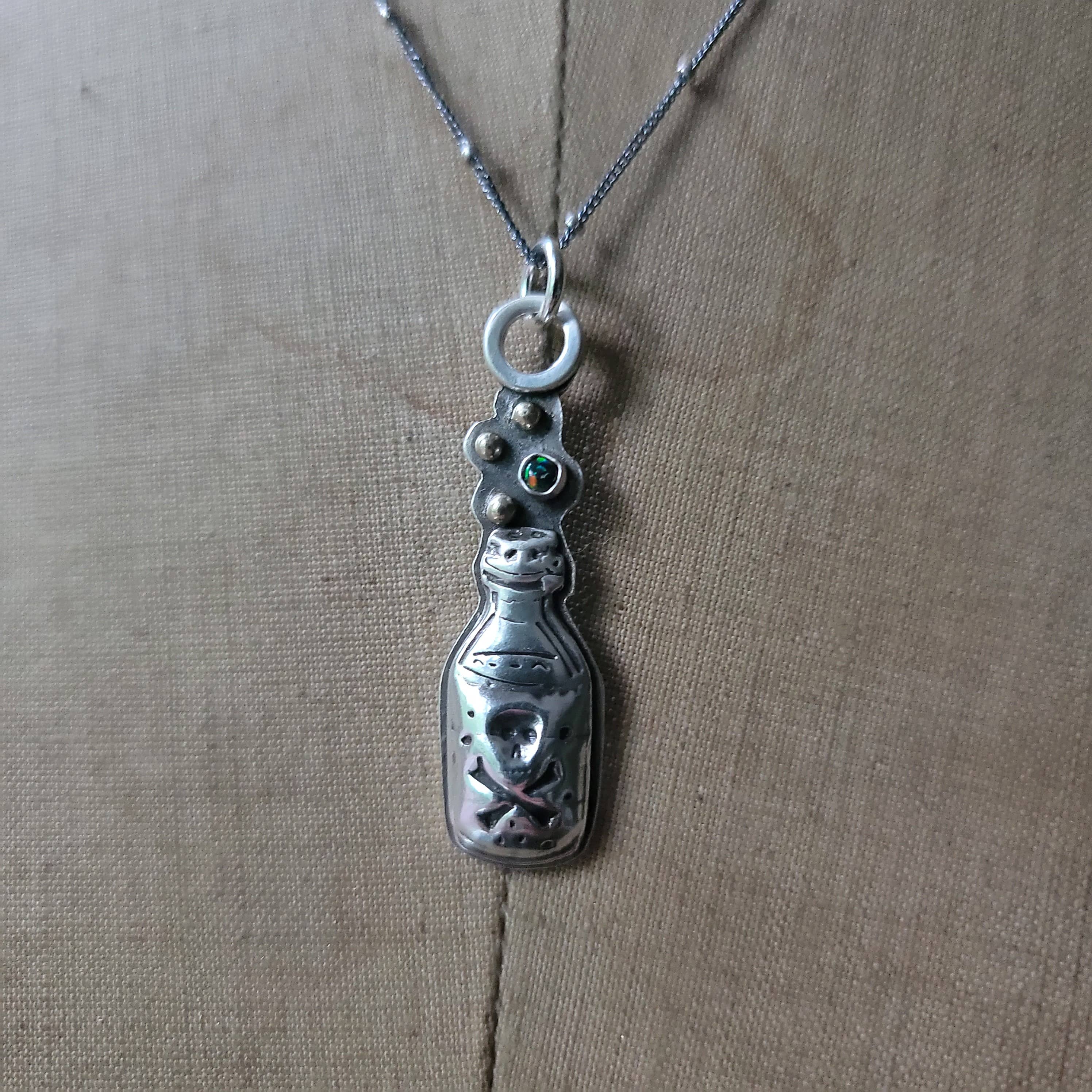 Verdilune - Wholesale Pendant/Charm Necklace - Poison Potion Bottle Pendant in Ster. Silver with Black Opal6