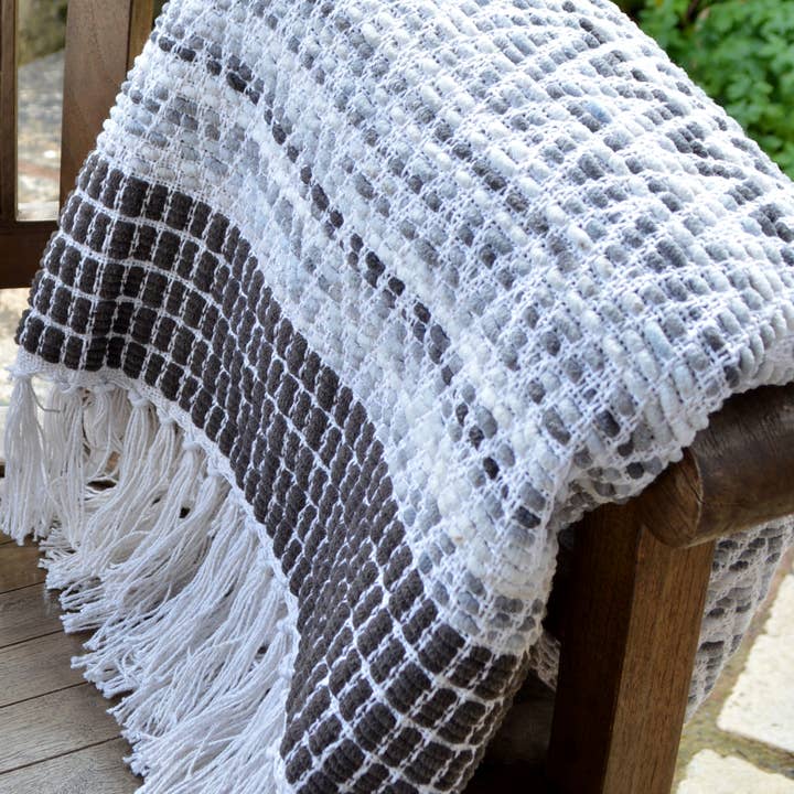 Allure Bath Fashions – wholesale Throw blanket – Arizona Zig Zag Heavyweight Herringbone Throw Blankets