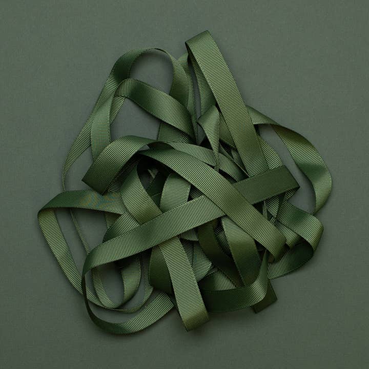 My Pretty Circus - Wholesale Ribbon - Gift Wrapping - Olive green gift ribbon for Christmas, birthday, decoration0
