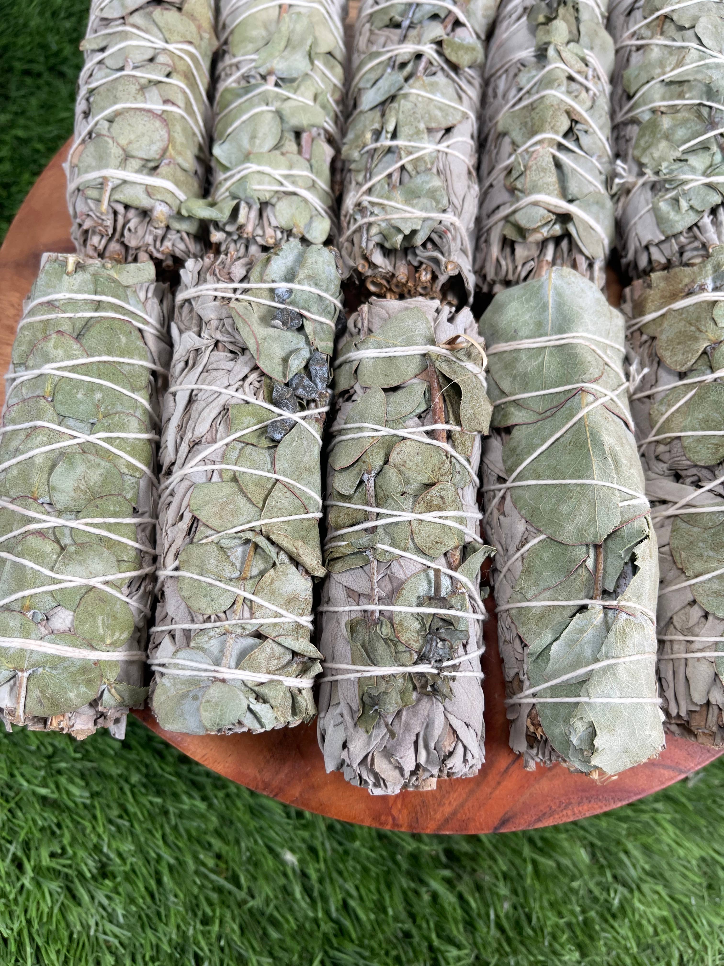 CaNatureLover - Wholesale Sage Bundle - White Sage with Eucalyptus, Hand Wrapped Thick bundles.7