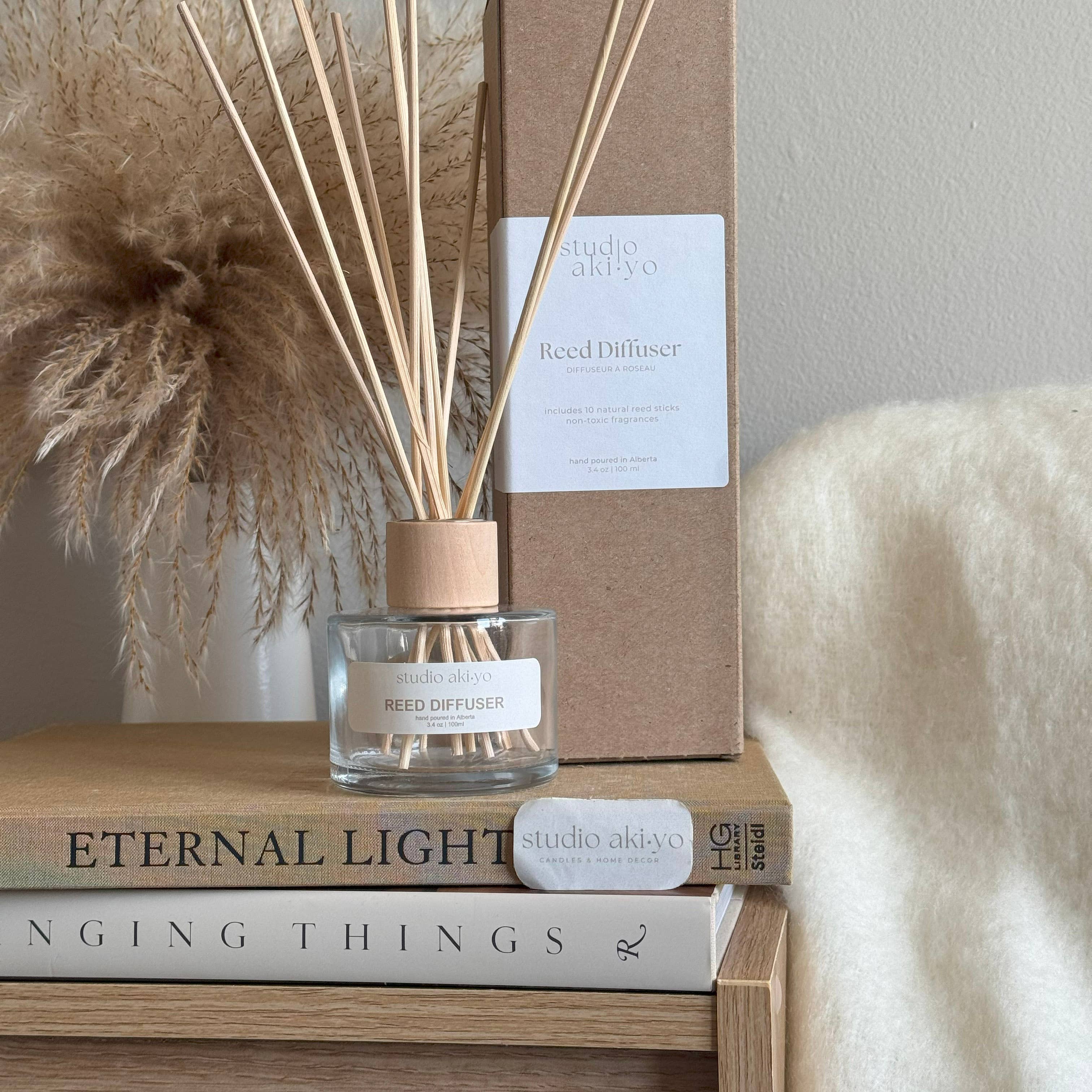 Studio Akiyo - Wholesale Reed Diffuser - Reed Diffuser Winter Forest | 100ml | White Fir Peach4