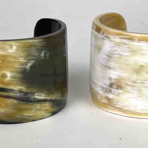 The Niger Bend - Wholesale Cuff Bracelet - Wide African cow horn cuff bracelet, assorted shades1