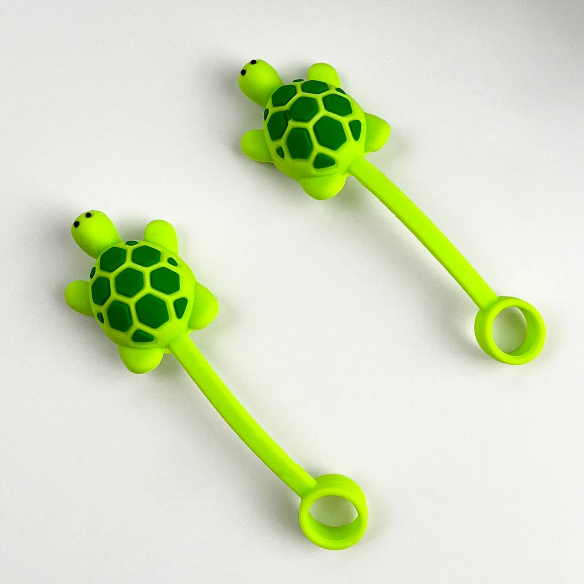 4 st 4 st gröna havssköldpaddor sugrörstoppare set för wholesale på Faire1