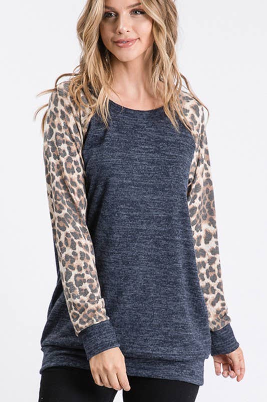 HEIMISH - Wholesale Tunic - Women's - ST1380-12  SOLID AND ANIMAL PRINT CONTRAST TOP5