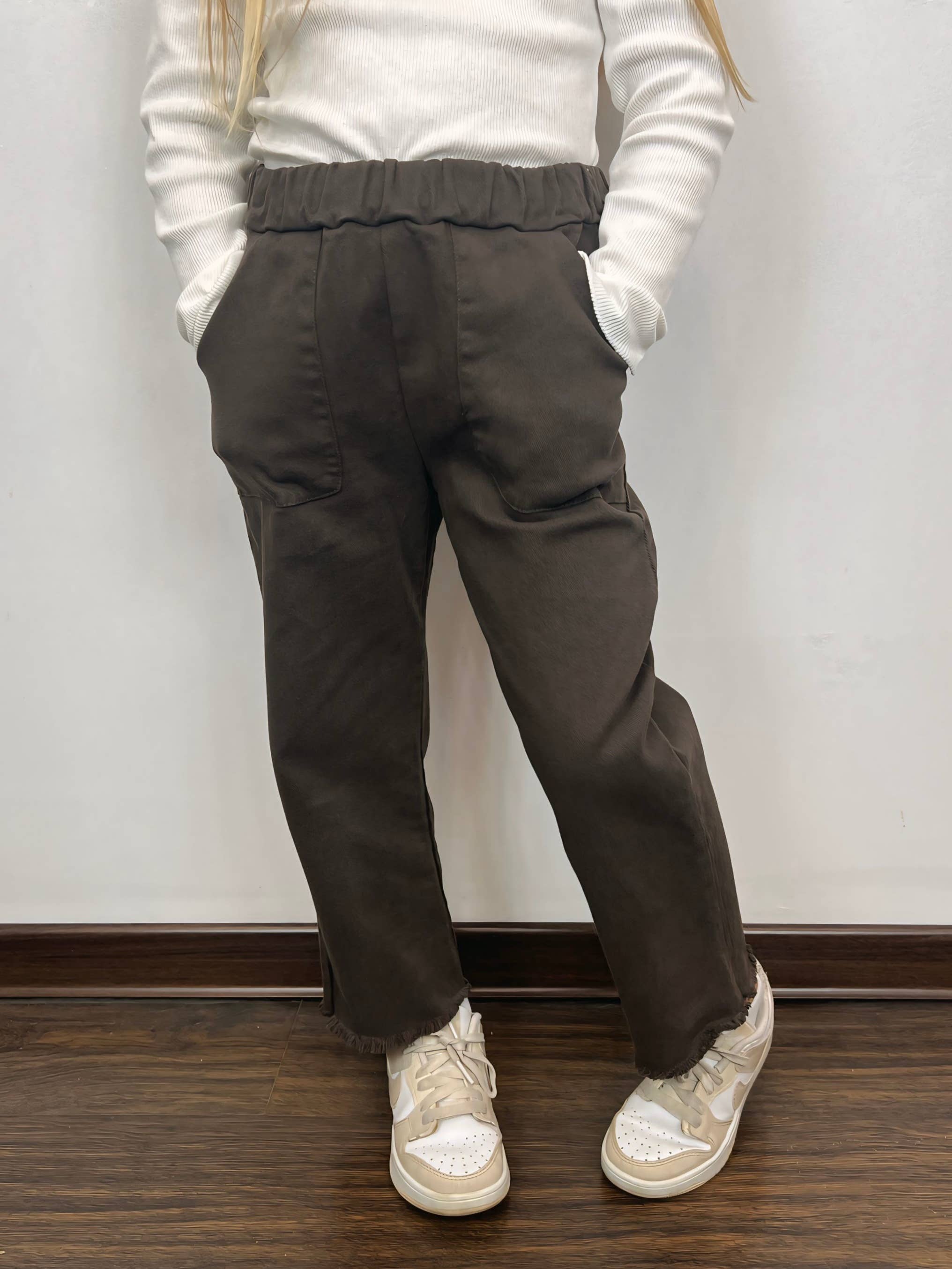 MINI MIGNON PARIS - Wholesale Pants - Kids - Cotton pants with elastic waistband and pockets for girls6