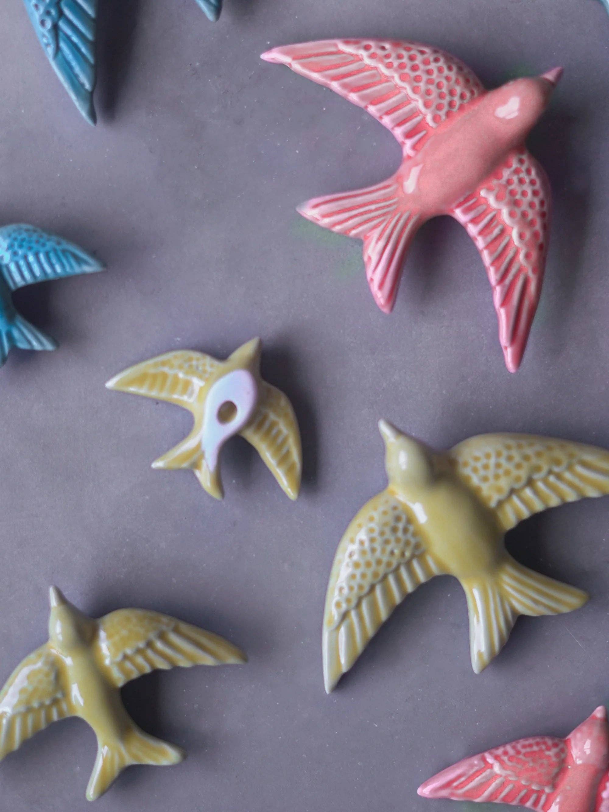 CerAmor Cerâmica - Venta al por mayor Figura decorativa - Set de 3 andorinhas de cerámica0