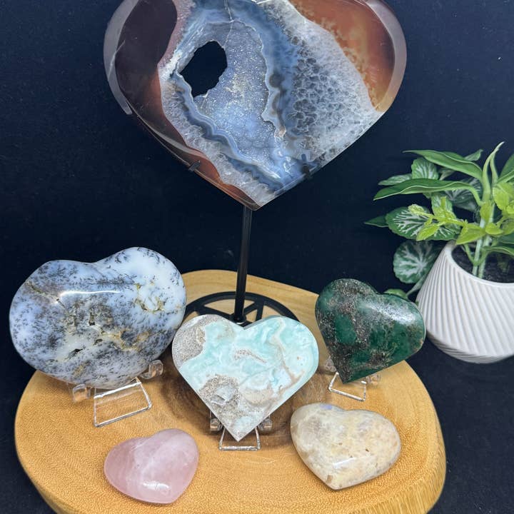 The 7 Directions - Wholesale Spiritual Stone/Crystal - 6 pc Mix gem hearts emerald druzy agate Moonstone F983