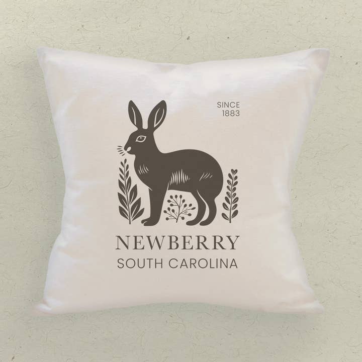 Kaninchen Stadtstaat Estd - Benutzerdefiniertes quadratisches Leinwandkissen für den Großhandel von Boheme Bliss