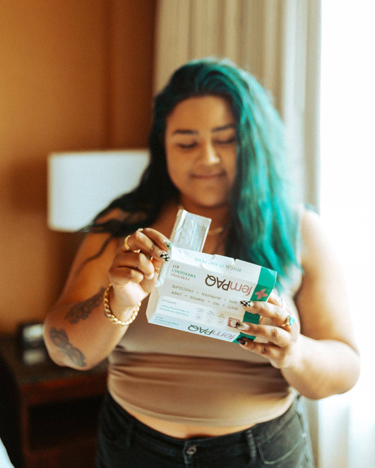 femPAQ Inc. – wholesale Menstrual pad/liner – Period Emergency Kit 4