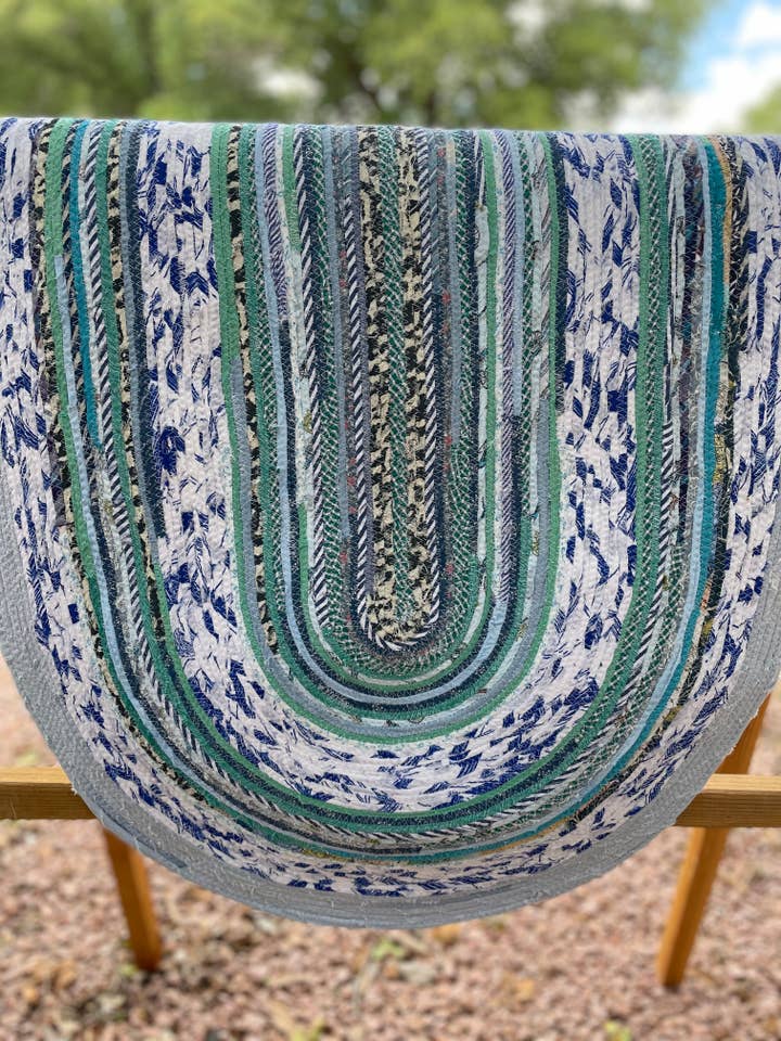 „Lake Days“ Stort ovalt tæppe for engroshandel hos Sow's Ear