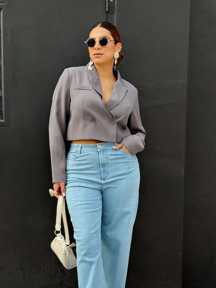 Gabby Sky pour la vente par Ivido Jeans