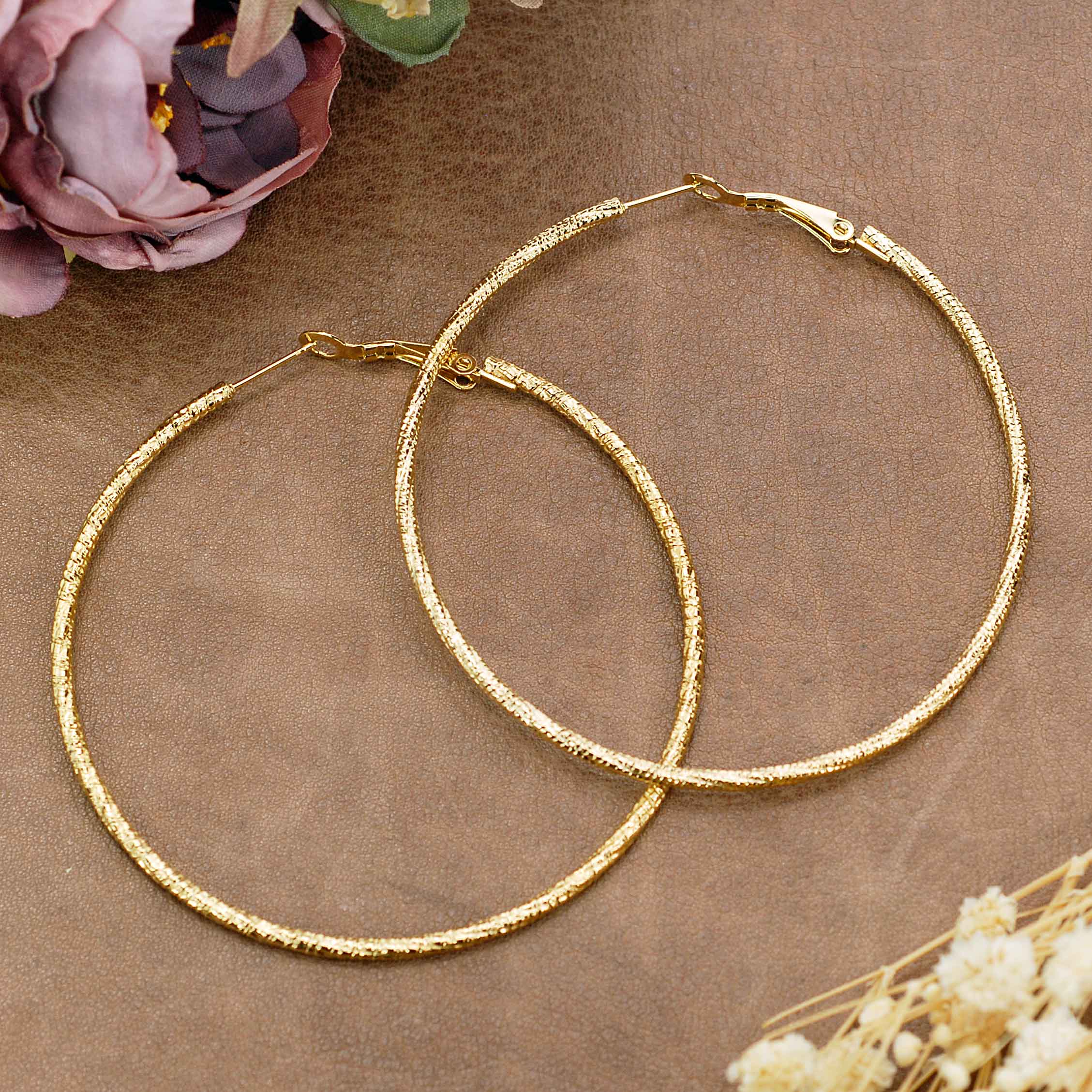 Merveilles du Monde - Wholesale Hoop Earrings - Set of 16 pairs of hoop earrings in stainless steel14