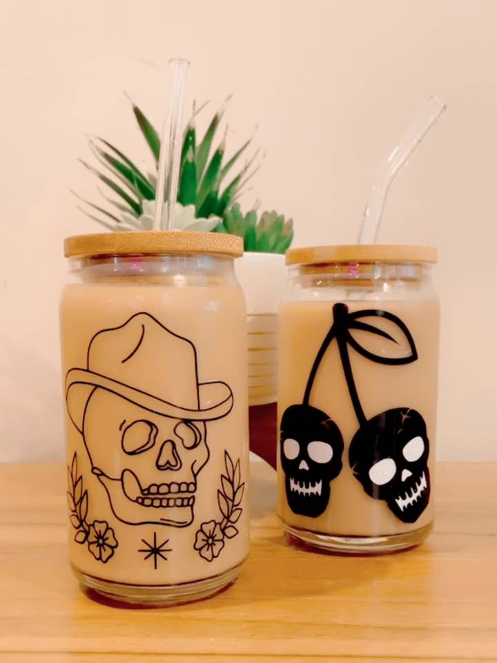 Verre à tête de mort Cowboy pour la vente par Pink pretty designs