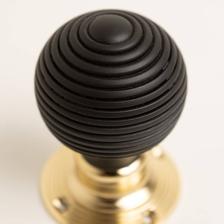 Brass bee - Wholesale Knob/Pull - Beehive Door Knobs - Ebonised & Polished Brass (Pair)