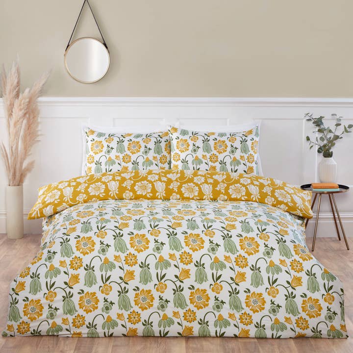 Victorian Bloom Microfibre Duvet Cover Set with Pillowcase for wholesale by Rapport Home Furnishings Limited