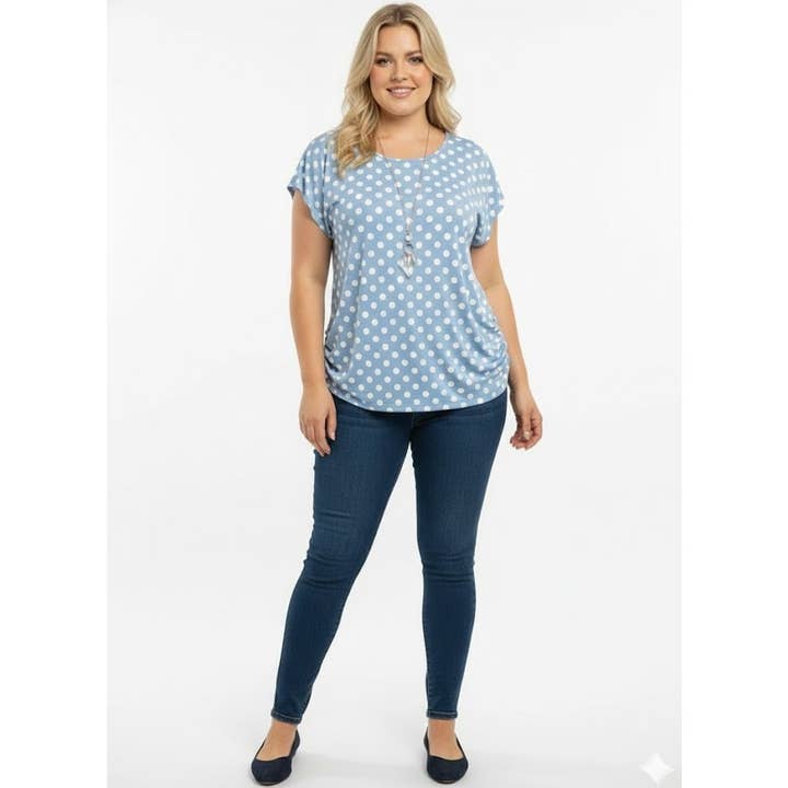 Plusstorleksprickig stickad topp med sidodrapering och halsband för wholesale av Curve Market