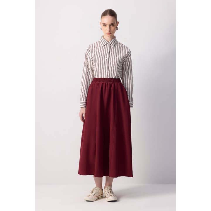 WOVEN SKIRT WITH ELASTICATED WAIST and other Purchase Wholesale elastiekjes. Free Returns & Net 60 Terms on Faire trending on Faire.